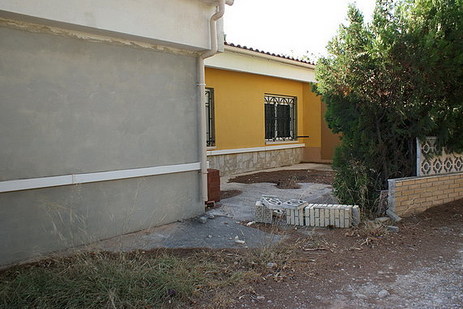 fachada lateral chalet en peñiscola