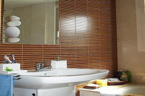 Baño con bañera, Pareado Ciudad Jardín, Peñiscola
